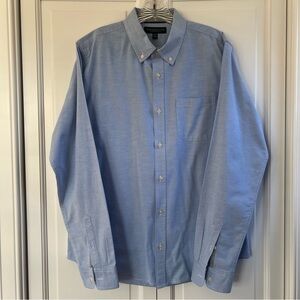 Aeropostale Men’s Light Blue long sleeve button-up dress shirt Size Medium